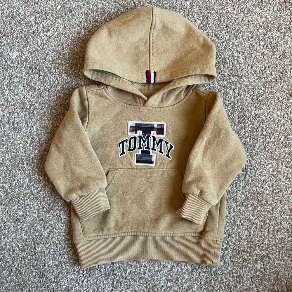 Tommy Hilfiger Baby Boys Tan Plaid Logo Fleece Pullover Hoodie 12M Tan RN130323